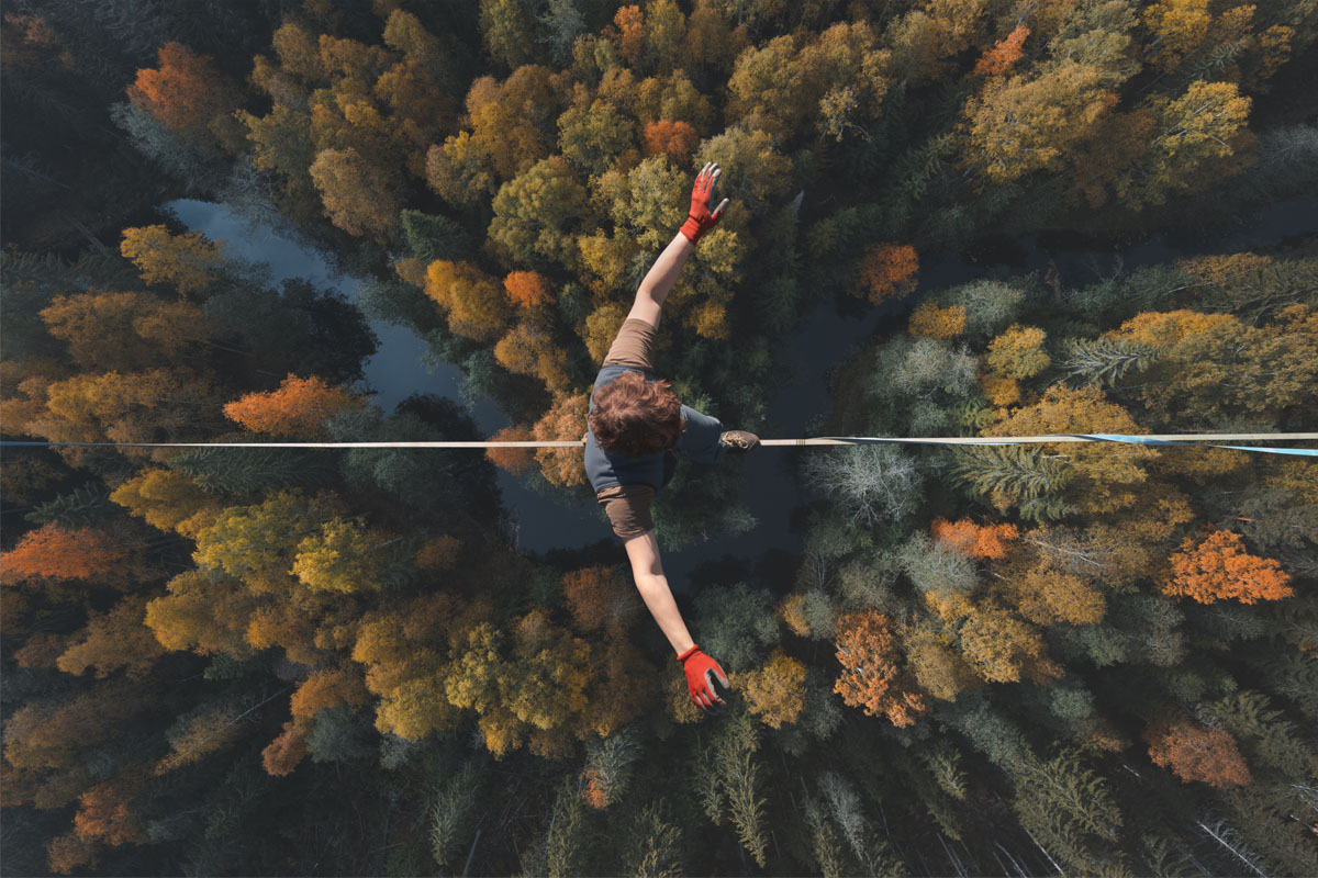 https://394315.fs1.hubspotusercontent-na1.net/hubfs/394315/Edifecs/Images/Blog/The-Perils-of-a-Compliance-Only-Interoperability-Strategy.jpg